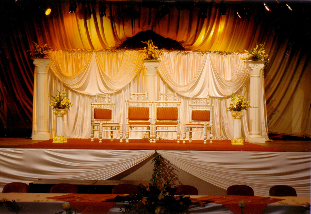 Wedding Stage Image click on to countinue